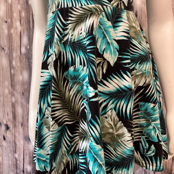 Pink VS Mini Dress - Picture 4 of 6